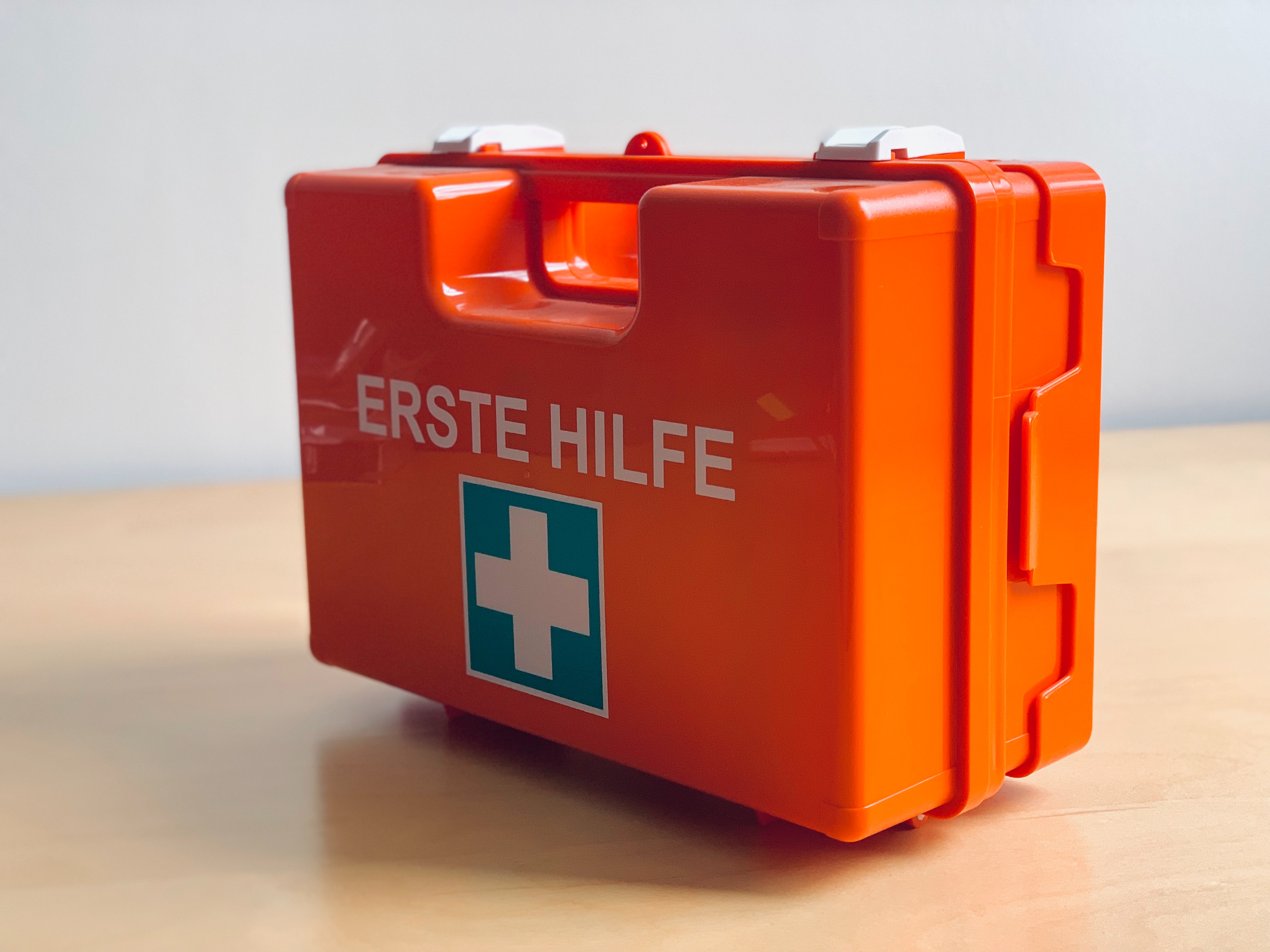 Erste Hilfe Koffer
